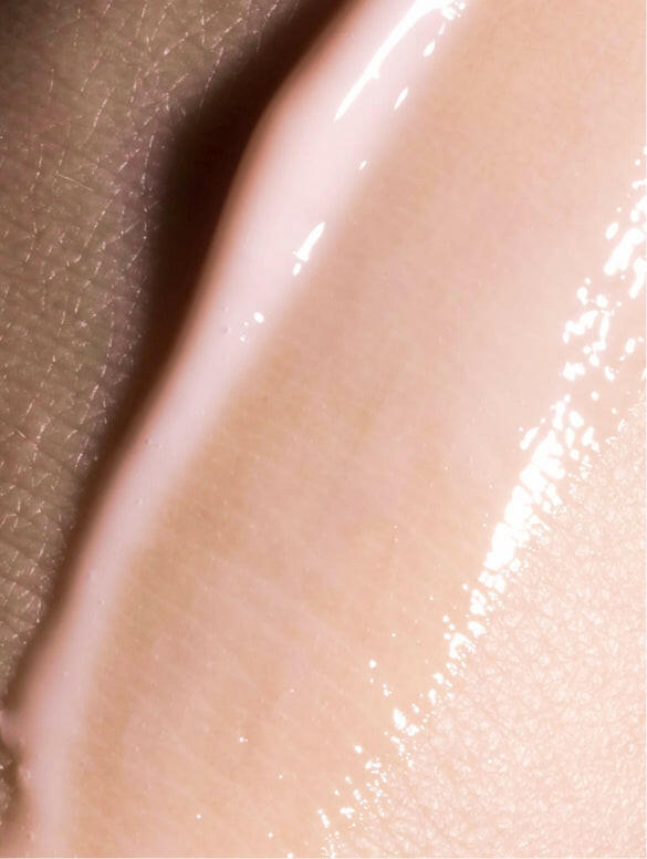 Peptide Serum to Smooth Fine Lines & Firm Melanin‑Rich Skin.